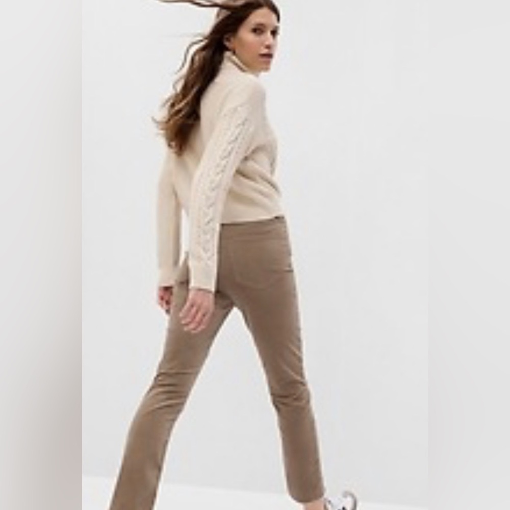 NWT Gap vintage velvet slim pants